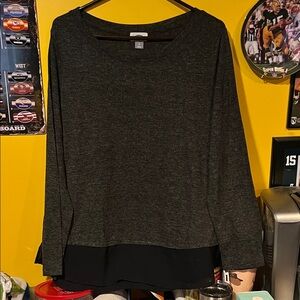 Old Navy Charcoal and Black Long Sleeve Top